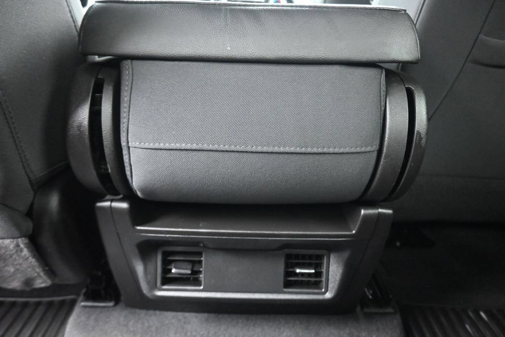 Used 2020 Chevrolet Silverado 1500 LT w/ Trailering Package AWD/4WD image 31
