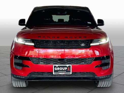 Used 2024 Land Rover Range Rover Sport SE image 3