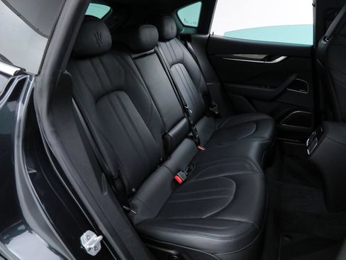 Certified 2022 Maserati Levante Modena S AWD/4WD image 13