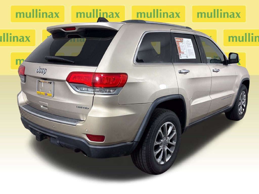 Used 2015 Jeep Grand Cherokee Limited w/ Trailer Tow Group IV RWD image 4