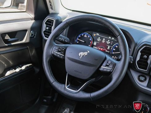 Used 2023 Ford Bronco Sport Outer Banks w/ Tech Package AWD/4WD image 40