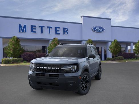 New 2025 Ford Bronco Sport Outer Banks w/ Outer Banks Tech Package+ image 2