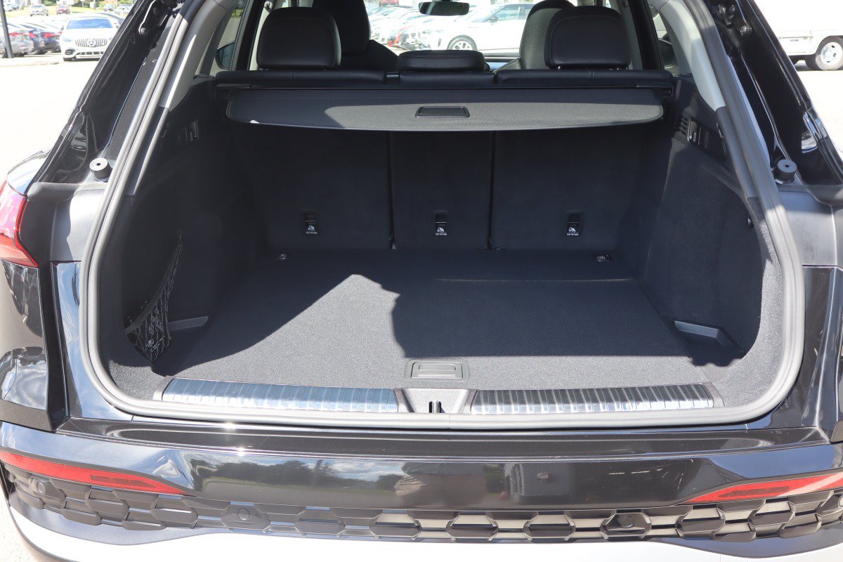 Used 2025 Audi Q5 Premium Plus AWD/4WD image 10