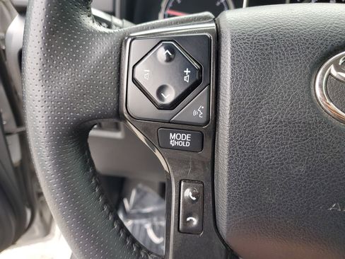 Used 2021 Toyota 4Runner TRD Off-Road Premium image 23