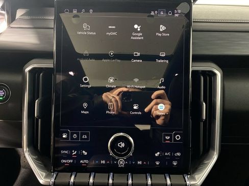 Used 2026 GMC Acadia Elevation w/ Black Edition AWD/4WD image 16