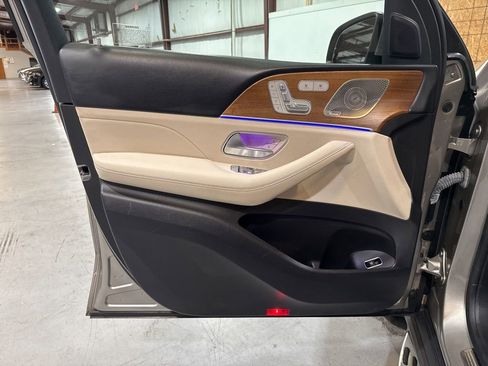 Used 2022 Mercedes-Benz GLE 350 image 25