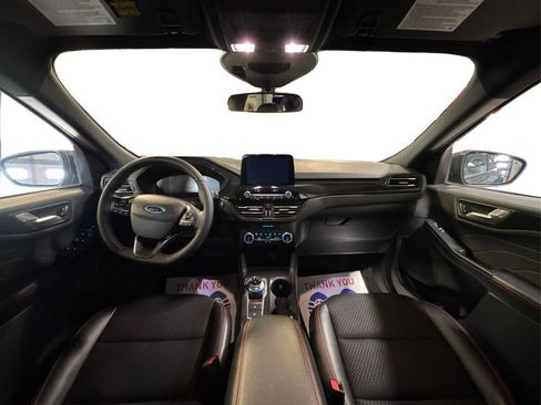 Certified 2025 Ford Escape ST-Line AWD/4WD image 30