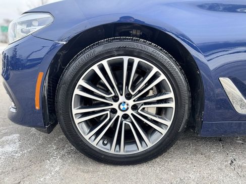 Used 2019 BMW 540i xDrive image 3