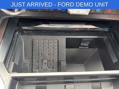 Used 2026 Ford F250 King Ranch w/ Chrome Package AWD/4WD image 34