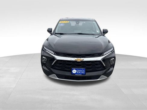 Used 2025 Chevrolet Blazer LT AWD/4WD image 10