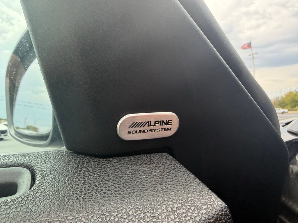 Used 2023 Dodge Charger SXT RWD image 8