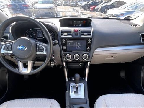 Used 2017 Subaru Forester 2.5i Premium image 15