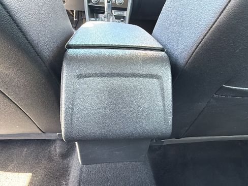 Used 2024 Volkswagen Jetta SE FWD image 14