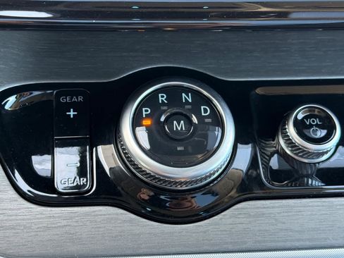 Certified 2025 Ford Expedition Max Platinum AWD/4WD image 23