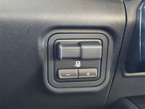 New 2026 GMC Hummer EV SUV image 19