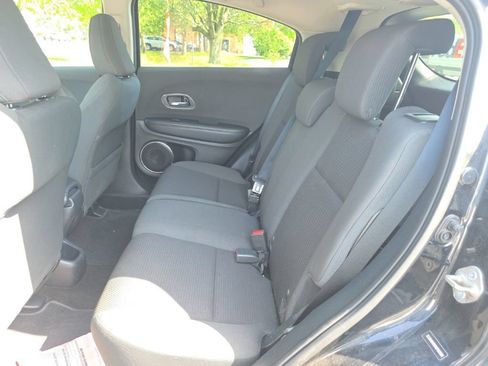 Used 2019 Honda HR-V EX image 25