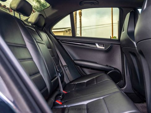 Used 2013 Mercedes-Benz C 63 AMG Sedan image 30