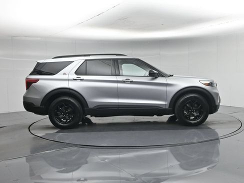 Certified 2023 Ford Explorer Timberline w/ Timberline Technology Package AWD/4WD image 31