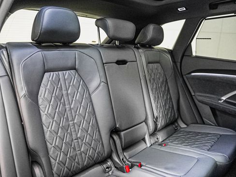 New 2025 Audi SQ5 Premium Plus image 13