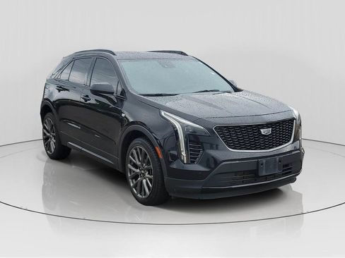 Used 2020 Cadillac XT4 Sport AWD/4WD image 2