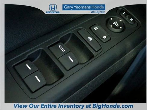 Used 2026 Honda CR-V LX image 24