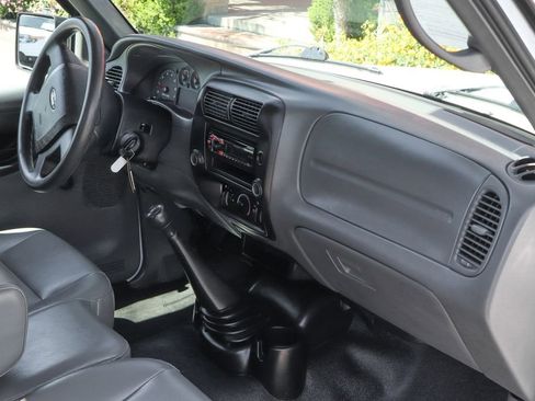 Used 2009 Ford Ranger XL image 26
