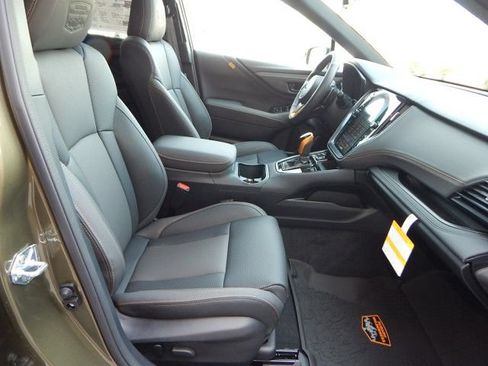 Certified 2025 Subaru Outback Wilderness AWD/4WD image 19