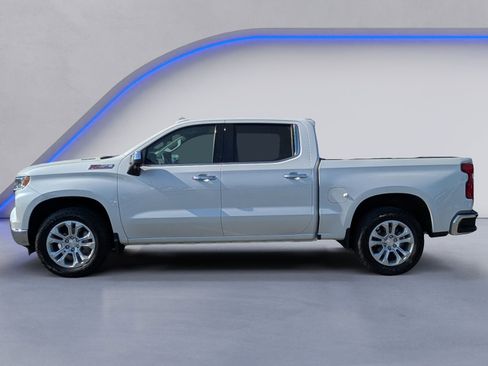 Used 2022 Chevrolet Silverado 1500 LTZ AWD/4WD image 6