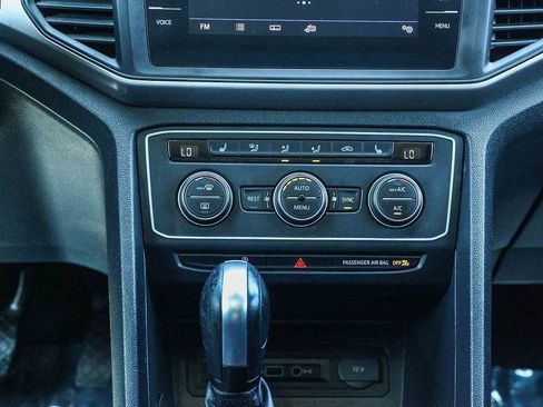 Used 2020 Volkswagen Atlas SE w/ Panoramic Sunroof Package image 21