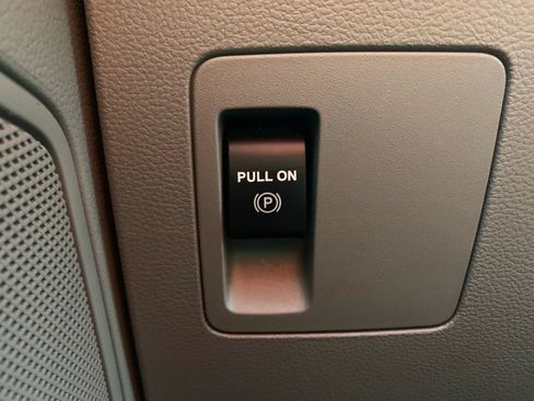 Used 2020 Ford F150 XL w/ XL Power Equipment Group AWD/4WD image 21