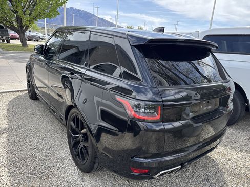 Used 2021 Land Rover Range Rover Sport SVR image 6