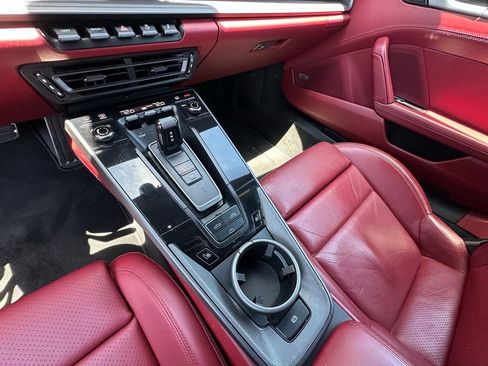 Certified 2021 Porsche 911 Carrera RWD image 29
