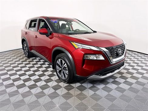 Certified 2021 Nissan Rogue SV image 1