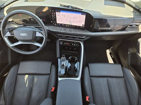 Certified 2025 Audi Q5 Prestige AWD/4WD image 34
