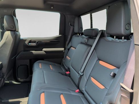 New 2026 GMC Sierra 1500 AT4 w/ AT4 Premium Package AWD/4WD image 36