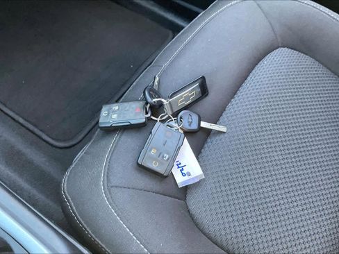 Used 2020 Chevrolet Colorado LT w/ LT Convenience Package image 14