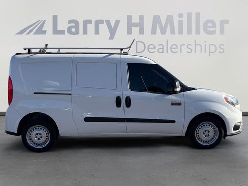 Used 2022 RAM ProMaster City Tradesman image 7