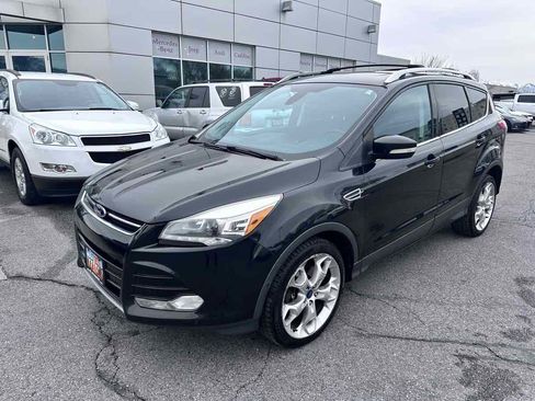 Used 2013 Ford Escape Titanium w/ Parking Technology Pkg image 2