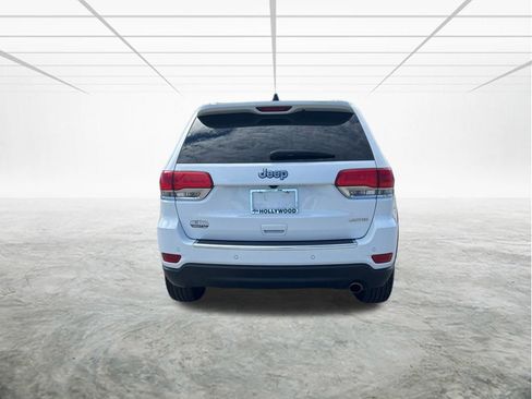 Used 2018 Jeep Grand Cherokee Limited w/ Mopar Chrome Edition Group image 5