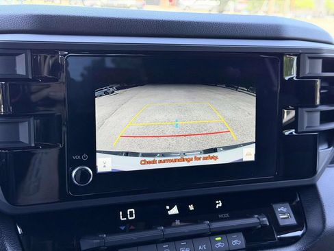 Used 2025 Toyota Tundra SR w/ SR Tow Package AWD/4WD image 4
