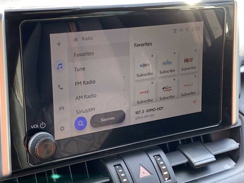 Used 2023 Toyota RAV4 Adventure image 28