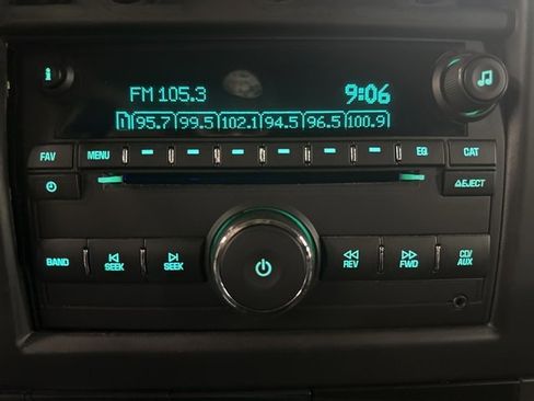 Used 2017 Chevrolet Express 2500 LS image 12