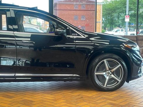 Used 2023 Mercedes-Benz EQS 580 4MATIC SUV image 9
