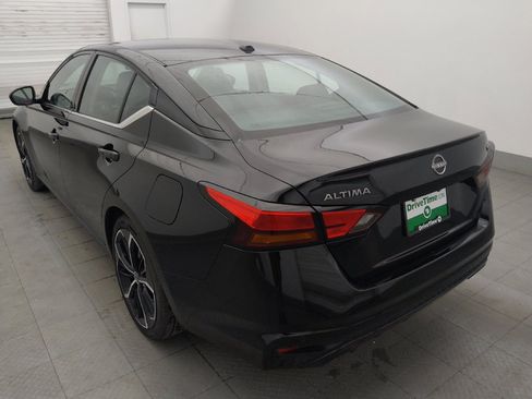 Used 2025 Nissan Altima 2.5 SR FWD image 5