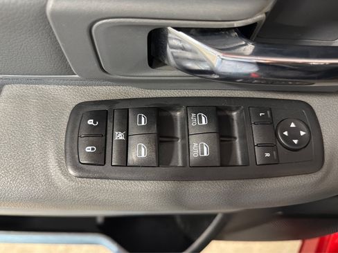Used 2020 RAM 1500 Warlock w/ Electronics Group AWD/4WD image 16