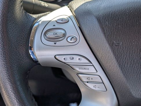 Used 2018 Nissan Murano SV AWD/4WD image 22
