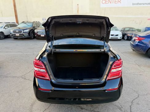 Used 2017 Chevrolet Sonic LT image 28