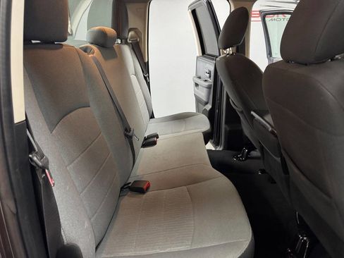 Used 2024 RAM 1500 Classic SLT image 39