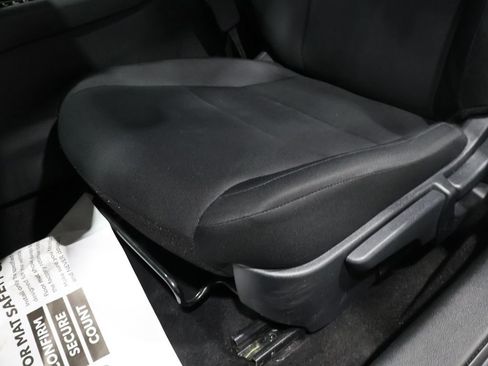 Used 2024 Nissan Sentra S image 10