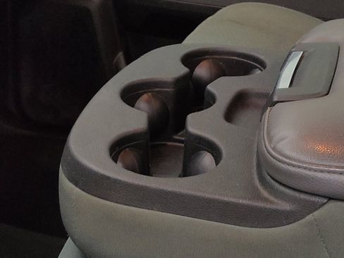 Used 2017 RAM 1500 Tradesman w/ Power & Remote Entry Group image 26